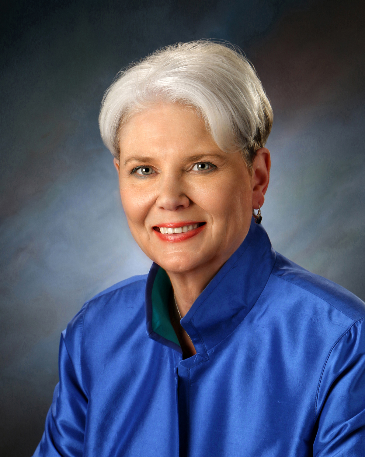 Jane Harbron president of Assistance League of St. Louis 2019 2020